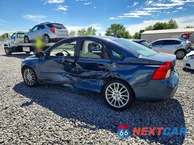 Drugie zdjęcie samochodu z przodu: 2010 VOLVO S40 2.4I VIN:YV1382MS0A2498018 - miniatura