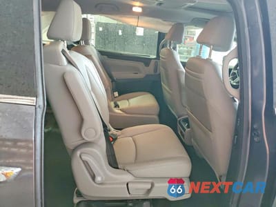 Zdjęcie 11 z 13 samochodu: 2024 HONDA ODYSSEY TOURING VIN:5FNRL6H86RB041162 - miniatura