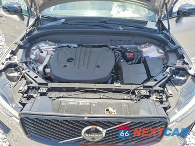 Zdjęcie 12 z 13 samochodu: 2026 VOLVO XC60 PLUS VIN:YV4M12RC1T1367220 - miniatura