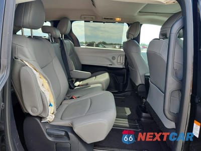 Zdjęcie 11 z 13 samochodu: 2026 TOYOTA SIENNA XLE 8-PASSENGER VIN:5TDYRKEC0TS294086 - miniatura