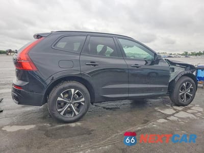 Trzecie zdjęcie samochodu z tyłu: 2026 VOLVO XC60 CORE VIN:YV4M12RJ8T1463019 - miniatura