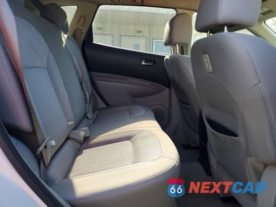 Zdjęcie 11 z 14 samochodu: 2012 NISSAN ROGUE S VIN:JN8AS5MV1CW385981 - miniatura