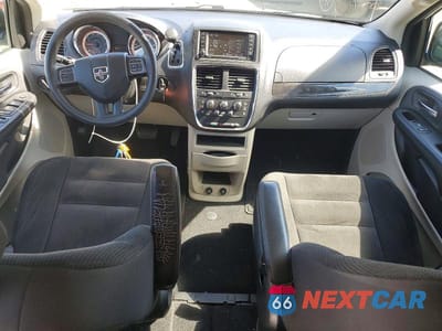 Zdjęcie 8 z 13 samochodu: 2018 DODGE GRAND CARAVAN SE VIN:2C4RDGBG8JR337960 - miniatura