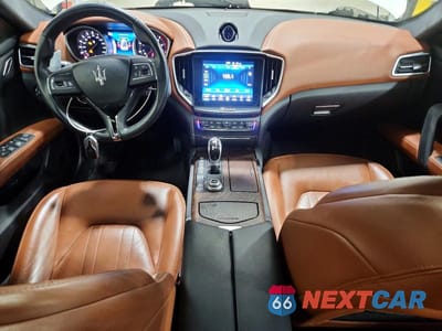 Zdjęcie 8 z 12 samochodu: 2017 MASERATI GHIBLI S VIN:ZAM57RTA3H1223922 - miniatura