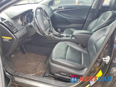 Zdjęcie 7 z 12 samochodu: 2013 HYUNDAI SONATA LIMITED 2.0T VIN:5NPEC4ABXDH504388 - miniatura