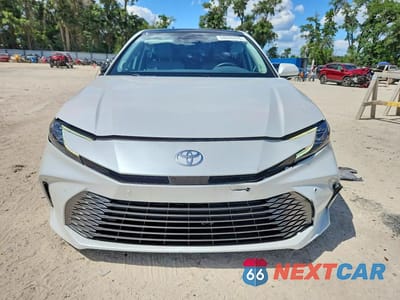 Piąte zdjęcie samochodu w środku: 2025 TOYOTA CAMRY XLE VIN:4T1DAACK7SU631501 - miniatura