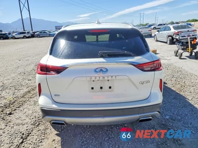 Zdjęcie 6 z 12 samochodu: 2019 INFINITI QX50 ESSENTIAL VIN:3PCAJ5M35KF125003 - miniatura