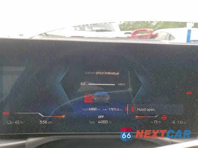 Zdjęcie 9 z 13 samochodu: 2023 BMW I4 EDRIVE 35 VIN:WBY43AW0XPFR08676 - miniatura