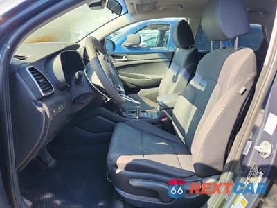 Zdjęcie 7 z 13 samochodu: 2019 HYUNDAI TUCSON SE VIN:KM8J23A46KU894756 - miniatura
