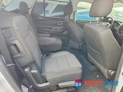Zdjęcie 10 z 12 samochodu: 2020 CHEVROLET TRAVERSE LT VIN:1GNERGKW6LJ306518 - miniatura