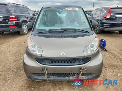 Piąte zdjęcie samochodu w środku: 2009 SMART FORTWO PURE VIN:WMEEJ31X19K290798 - miniatura