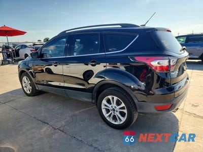 Drugie zdjęcie samochodu z przodu: 2017 FORD ESCAPE SE VIN:1FMCU0GD7HUA09644 - miniatura