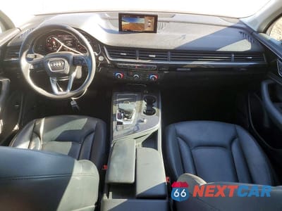 Zdjęcie 8 z 13 samochodu: 2019 AUDI Q7 PREMIUM PLUS VIN:WA1LAAF72KD037755 - miniatura