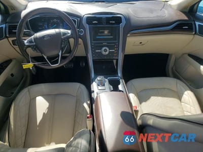 Zdjęcie 8 z 13 samochodu: 2017 FORD FUSION VIN:3FA6P0RU0HR105828 - miniatura