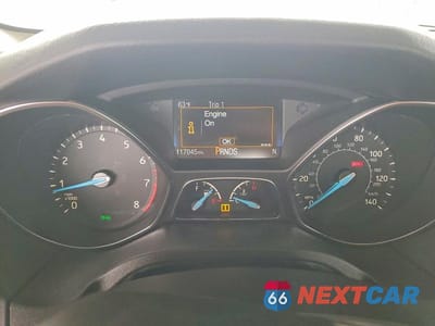 Zdjęcie 9 z 12 samochodu: 2017 FORD FOCUS TITANIUM VIN:1FADP3J20HL288147 - miniatura