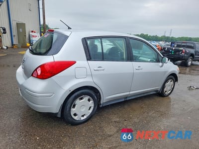Trzecie zdjęcie samochodu z tyłu: 2011 NISSAN VERSA 1.8 S VIN:3N1BC1CP7BL504911 - miniatura