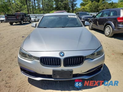 Piąte zdjęcie samochodu w środku: 2016 BMW 328 XI SULEV VIN:WBA8E3G50GNU03591 - miniatura
