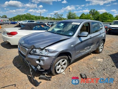 2011 BMW X3 XDRIVE28I 5UXWX5C5XBL712364 - główne zdjęcie licytacji z USA - miniatura