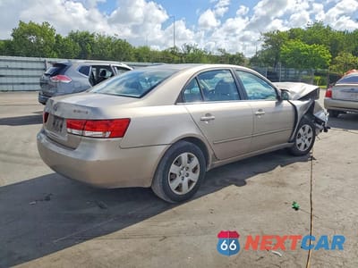 Trzecie zdjęcie samochodu z tyłu: 2007 HYUNDAI SONATA GLS VIN:5NPET46C77H193671 - miniatura