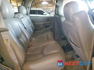 Zdjęcie 11 z 13 samochodu: 2004 CHEVROLET TAHOE K1500 VIN:1GNEK13T44R294894 - miniatura