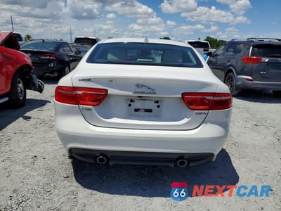 Zdjęcie 6 z 12 samochodu: 2017 JAGUAR XE PREMIUM VIN:SAJAD4BG6HA953779 - miniatura