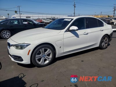 2018 BMW 330E WBA8E1C5XJA758986 - główne zdjęcie licytacji z USA - miniatura