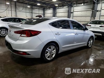 Trzecie zdjęcie samochodu z tyłu: 2019 HYUNDAI ELANTRA SEL VIN:KMHD84LF7KU773220 - miniatura