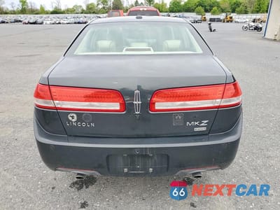 Zdjęcie 6 z 12 samochodu: 2010 LINCOLN MKZ VIN:3LNHL2JC9AR636718 - miniatura