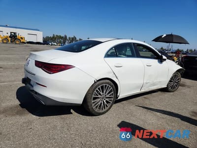 Trzecie zdjęcie samochodu z tyłu: 2021 MERCEDES-BENZ CLA 250 VIN:W1K5J4GB3MN177058 - miniatura