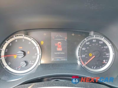 Zdjęcie 9 z 13 samochodu: 2021 TOYOTA HIGHLANDER LE VIN:5TDBZRBH8MS535148 - miniatura