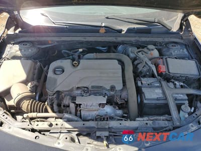 Zdjęcie 11 z 12 samochodu: 2018 CHEVROLET MALIBU LS VIN:1G1ZB5ST1JF278077 - miniatura