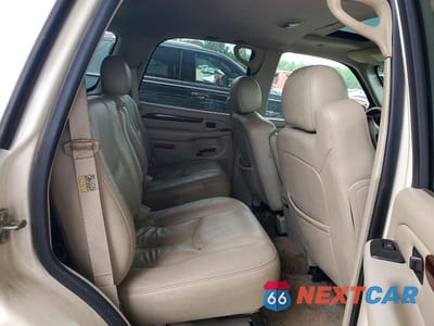 Zdjęcie 10 z 12 samochodu: 2006 CADILLAC ESCALADE LUXURY VIN:1GYEK63N46R154431 - miniatura