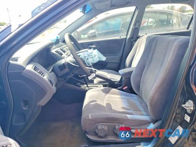Zdjęcie 7 z 12 samochodu: 2000 HONDA ACCORD LX VIN:JHMCG5645YC028577 - miniatura