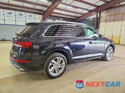 Trzecie zdjęcie samochodu z tyłu: 2020 AUDI Q7 PREMIUM PLUS VIN:WA1LXAF78LD004288 - miniatura