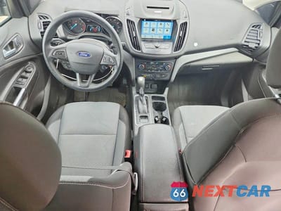 Zdjęcie 8 z 13 samochodu: 2017 FORD ESCAPE SE VIN:1FMCU0GD5HUE22503 - miniatura