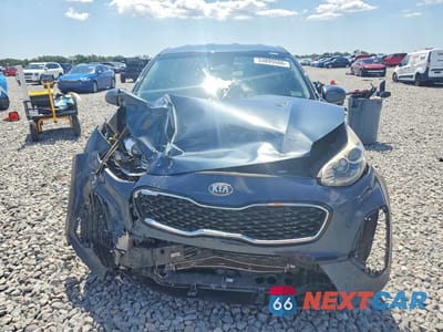Piąte zdjęcie samochodu w środku: 2021 KIA SPORTAGE LX VIN:KNDPM3AC9M7911583 - miniatura