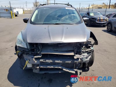 Piąte zdjęcie samochodu w środku: 2013 FORD ESCAPE SE VIN:1FMCU9G93DUB50835 - miniatura