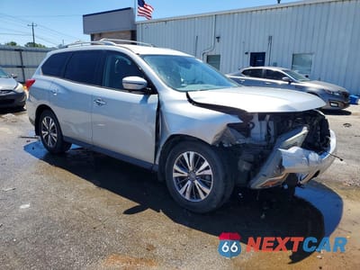 Czwarte zdjęcie samochodu z boku: 2017 NISSAN PATHFINDER SL VIN:5N1DR2MN2HC689067 - miniatura