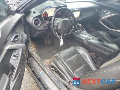 Zdjęcie 8 z 13 samochodu: 2017 CHEVROLET CAMARO LT VIN:1G1FD3DS9H0105295 - miniatura