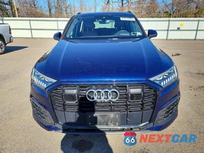 Piąte zdjęcie samochodu w środku: 2020 AUDI Q7 PRESTIGE VIN:WA1VXAF76LD007067 - miniatura