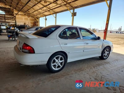 Trzecie zdjęcie samochodu z tyłu: 2002 NISSAN SENTRA SE-R SPEC V VIN:3N1AB51D22L707641 - miniatura
