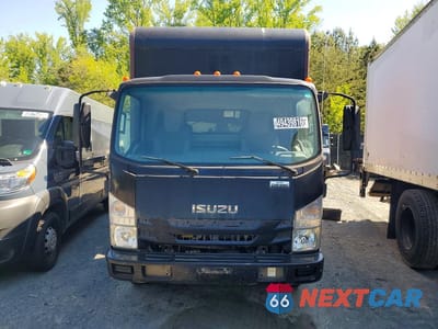 Piąte zdjęcie samochodu w środku: 2017 ISUZU NQR BOX TRUCK VIN:JALE5W169H7900975 - miniatura