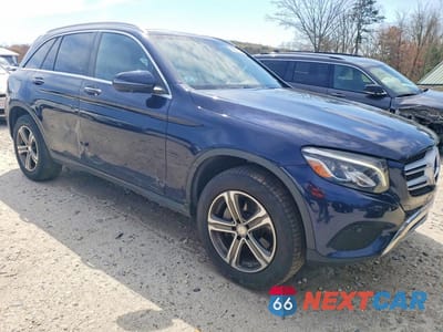 Czwarte zdjęcie samochodu z boku: 2017 MERCEDES-BENZ GLC 300 4MATIC VIN:WDC0G4KB9HF199800 - miniatura