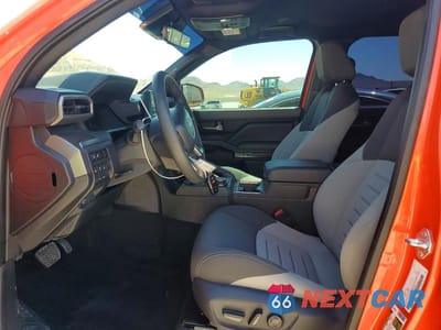 Zdjęcie 7 z 13 samochodu: 2024 TOYOTA TACOMA TRD OFF-ROAD VIN:3TYLB5JN1RT016527 - miniatura