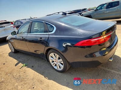 Drugie zdjęcie samochodu z przodu: 2017 JAGUAR XF PREMIUM VIN:SAJBJ4BV6HCY27096 - miniatura