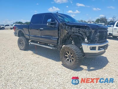 Czwarte zdjęcie samochodu z boku: 2019 FORD F250 SUPER DUTY VIN:1FT7W2BT0KEC29705 - miniatura