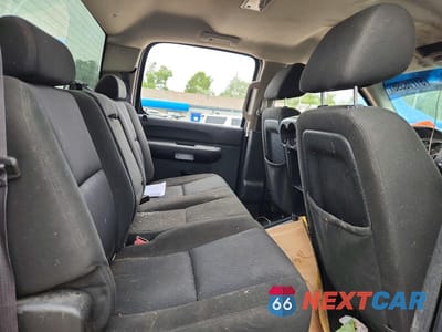 Zdjęcie 10 z 12 samochodu: 2011 CHEVROLET SILVERADO K2500 HEAVY DUTY LT VIN:1GC1KXC82BF163600 - miniatura