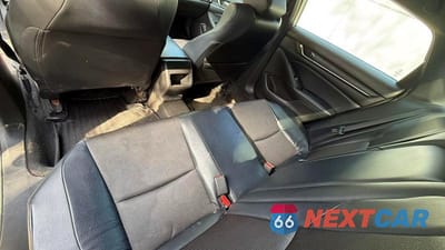 Zdjęcie 6 z 10 samochodu: 2018 HONDA ACCORD SPORT VIN:1HGCV1F32JA095311 - miniatura