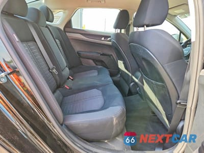 Zdjęcie 10 z 12 samochodu: 2025 KIA K5 LXS VIN:KNAG24J75S5335592 - miniatura