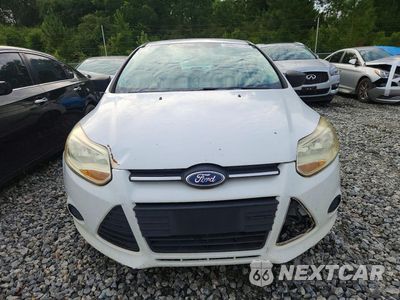 Piąte zdjęcie samochodu w środku: 2012 FORD FOCUS S VIN:1FAHP3E27CL132191 - miniatura